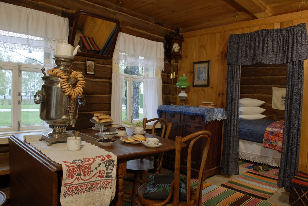 Здесь все как в детстве