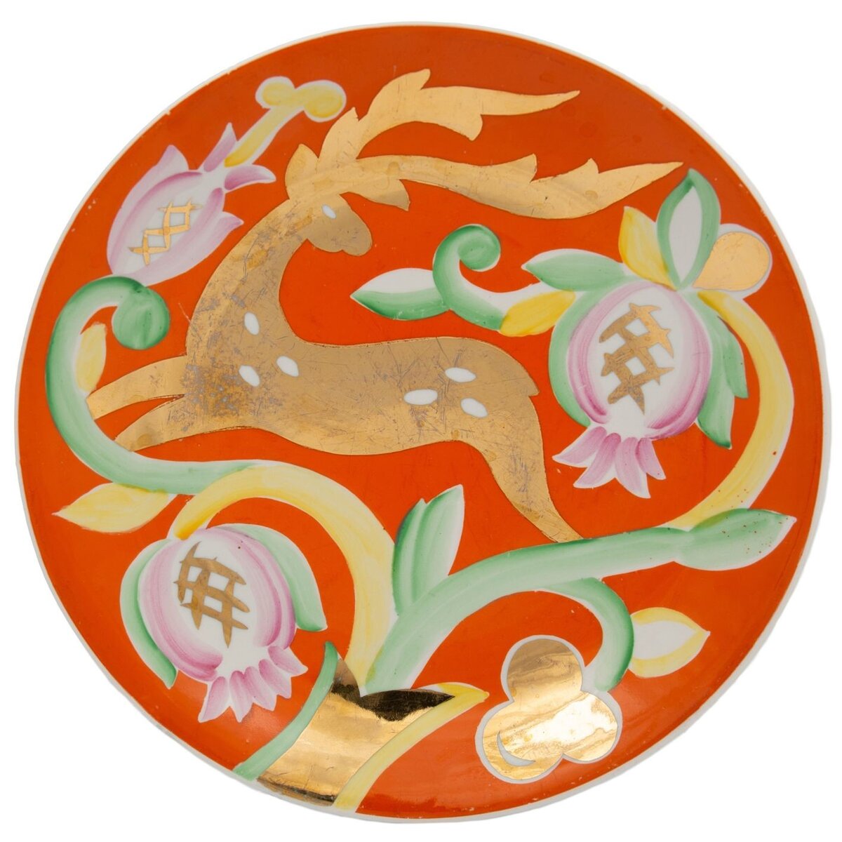 Пётр Леонов (роспись). Блюдо «Золотой олень». 1964–1968. Дулёво. Аукцион «Искусство. Творчество. Ремёсла». Источник: ru.bidspirit.com