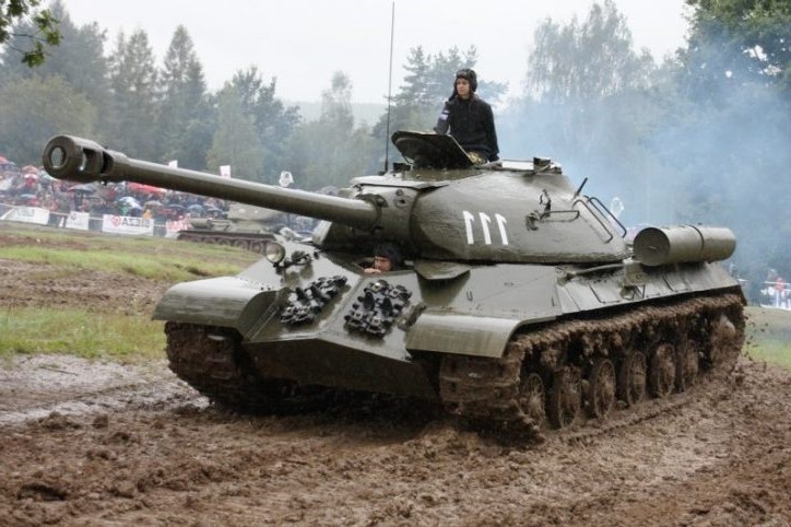 Советский тяжелый танк ИС-3