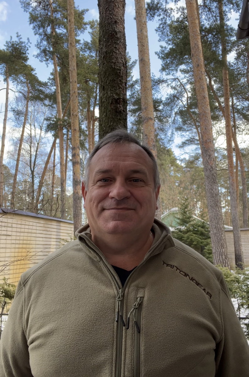 Автор и исполнитель Сергей Степанов