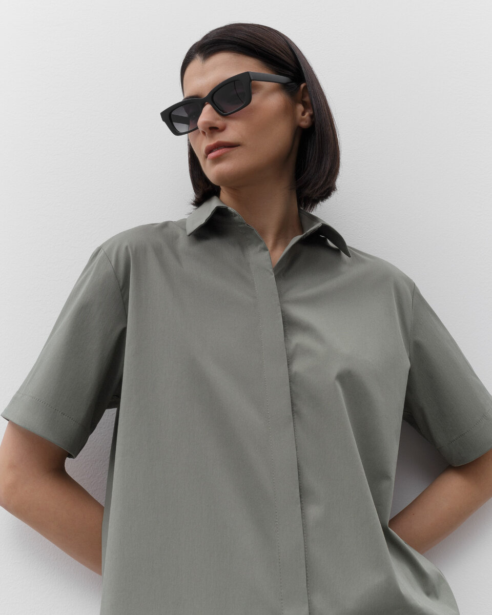 На фото представлена рубашка АНУК (арт. 22025BL).