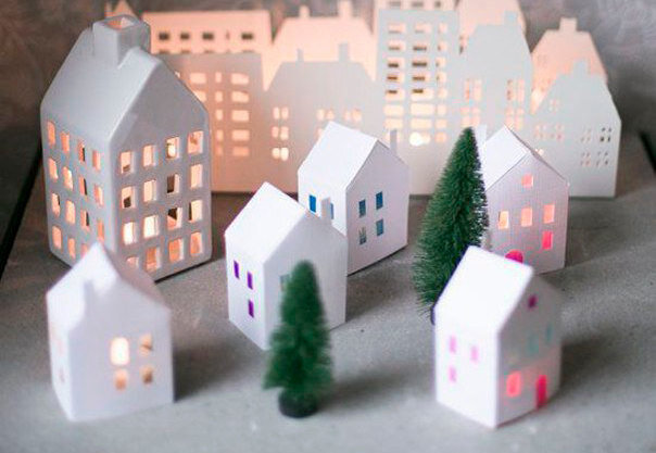     Поделка - домик на Новый год и Рождество