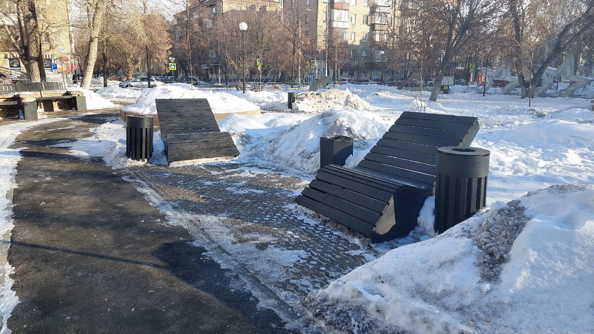 Кресла для отдыха музыкантов.