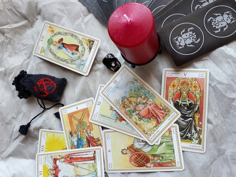 Проводник таро. Проводник таро. Популярные колоды таро. Просто проводник таро. Проводник таро.
