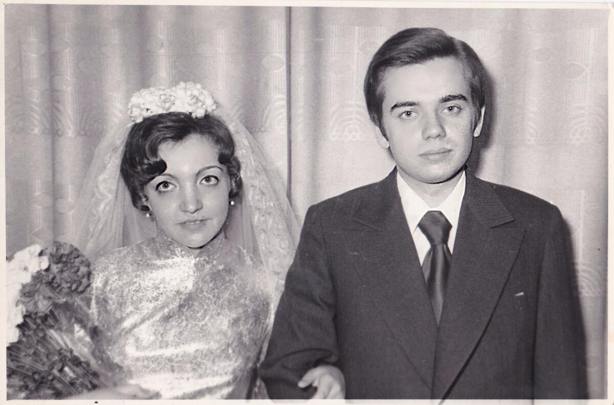 Родители на свадьбе фото. Их поженили родители.