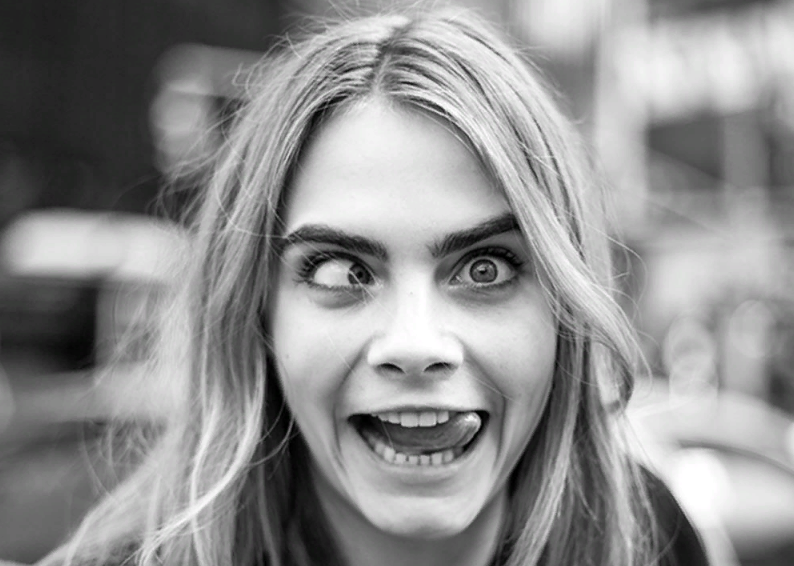 Она просто влюбилась...