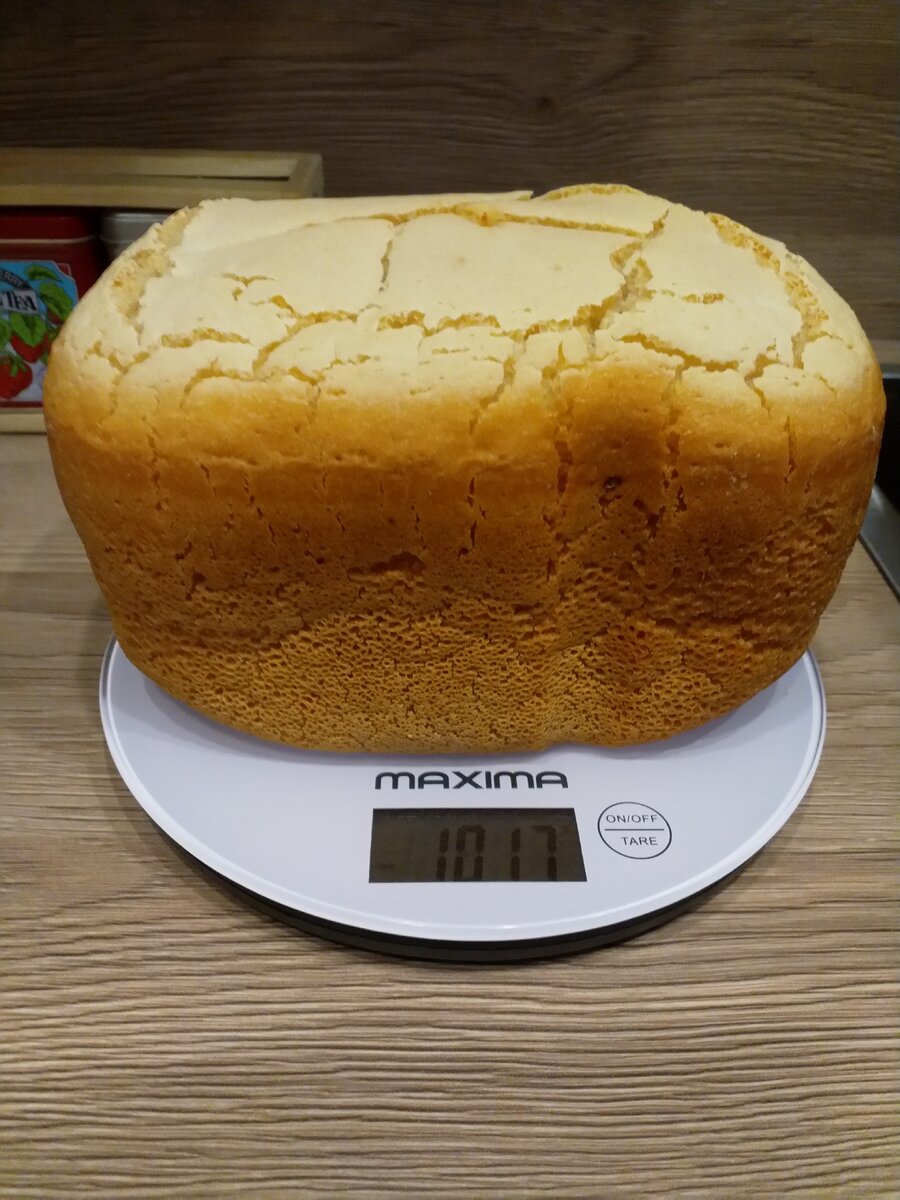 1 кусочек хлеба грамм. Вес хлеба. Вес буханки хлеба. 100 Грамм домашнего хлеба. Весовой хлеб.