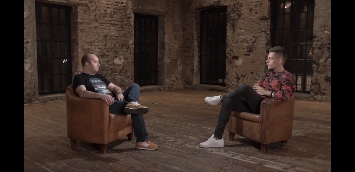 Ютуб канал Юрия Дудя, вДудь (6,3млн подписчиков).