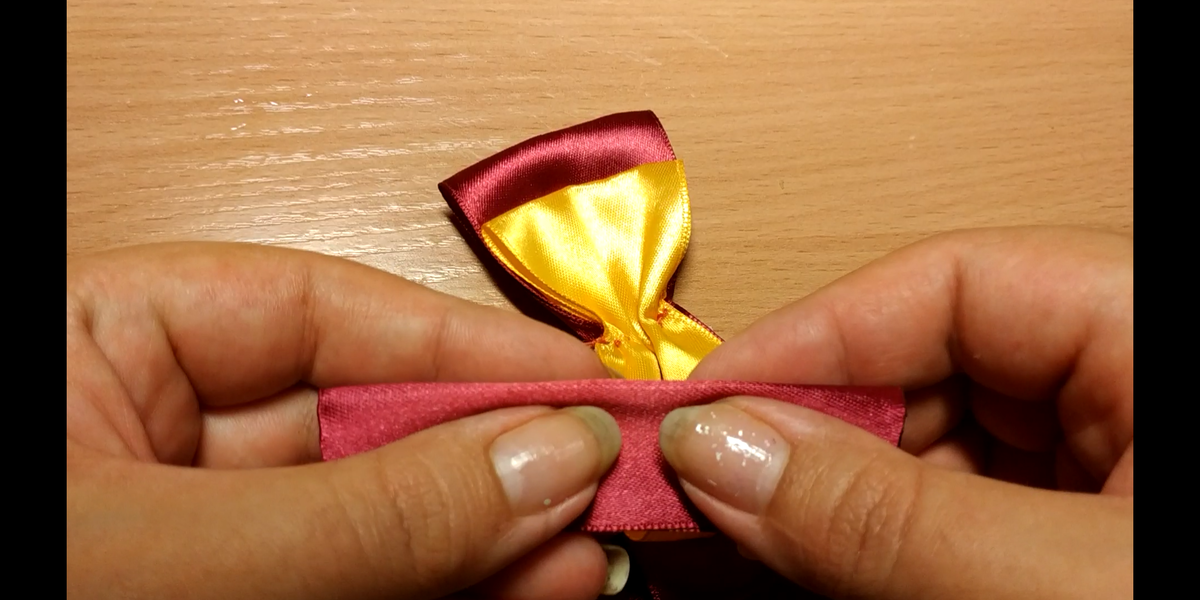 Галстук-бабочка своими руками из атласной ленты / Bow tie with your own hands from satin ribbon