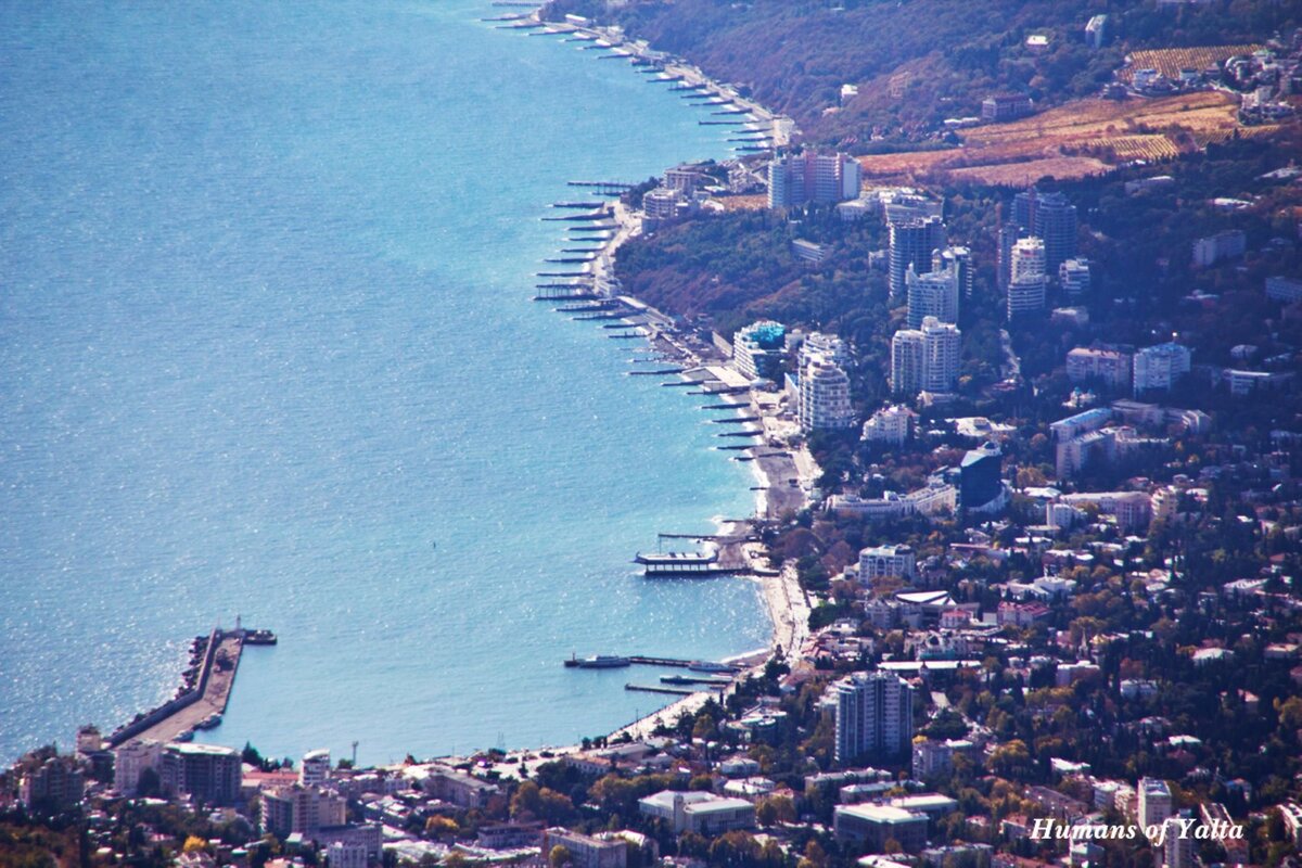 Вид на Ялту / Фото: Андрей Бурдейный