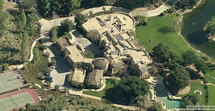 static2.therichestimages.com