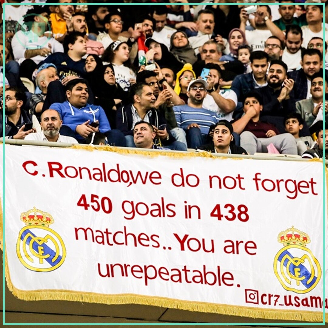 Болельщики "Реала" на сегодняшнем матче вывесили с обращением к Криштиану! 💬

"К.Роналду, мы не забываем твои 450 голов в 438 матчах.. Ты неповторим"