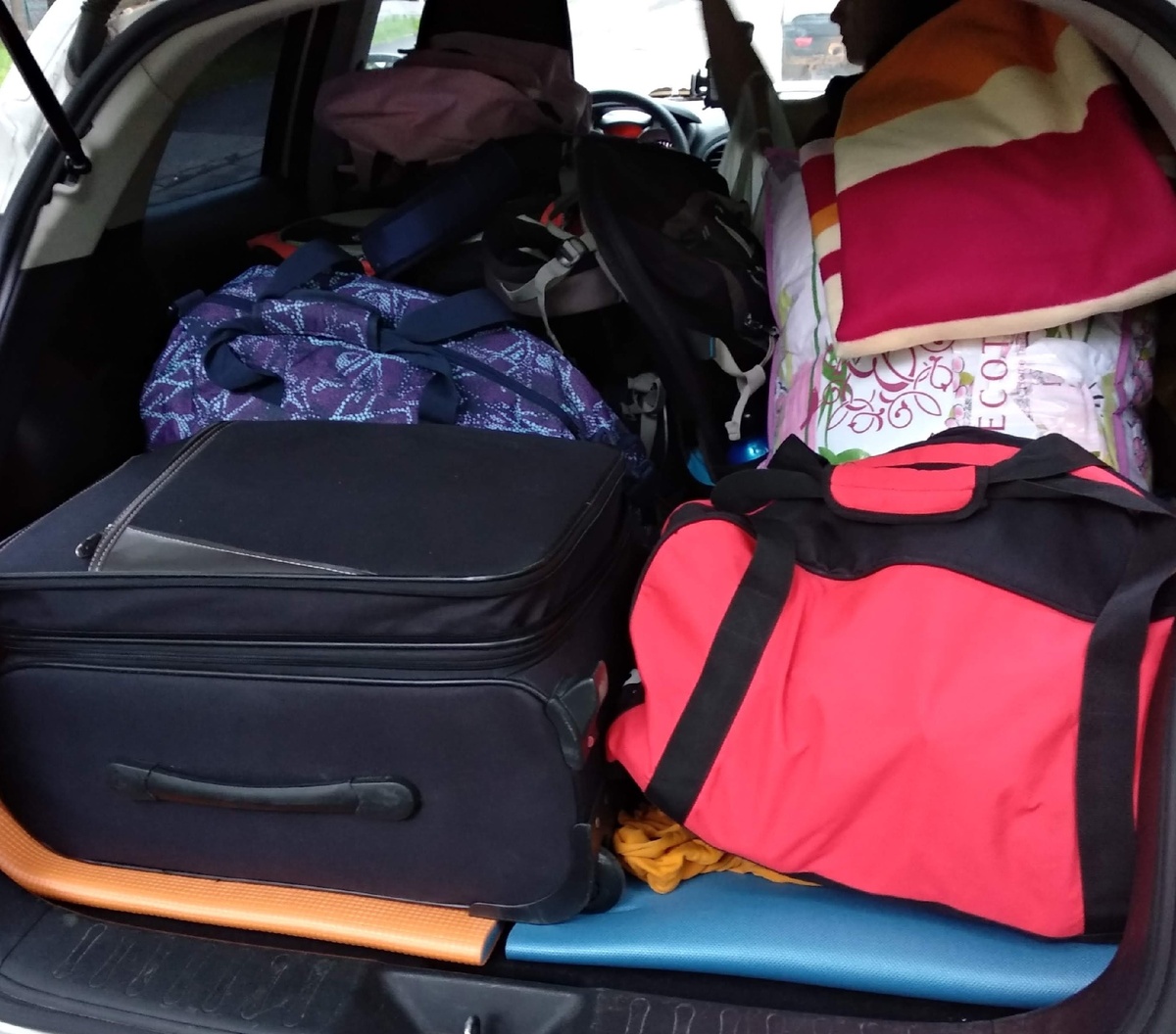 Все вещи собраны. Фото из личного архива.