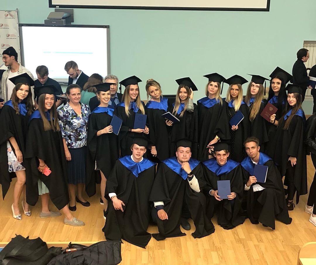 РУТ (МИИТ) выпуск 2019 - фото автора