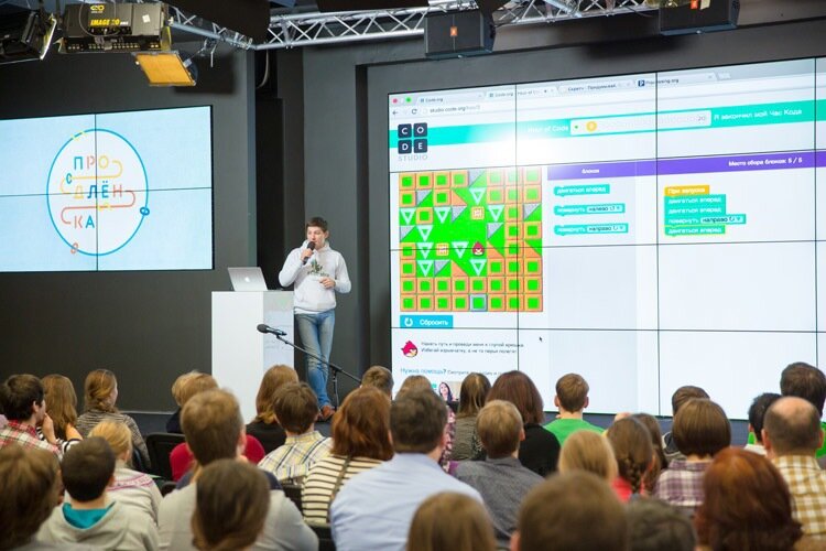 
IDE: состояние игры и редактор очень высокоуровневого кода
