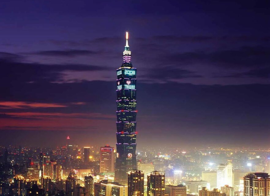 Небоскреб Тайбэй входит в десятку самых высоких зданий мира.