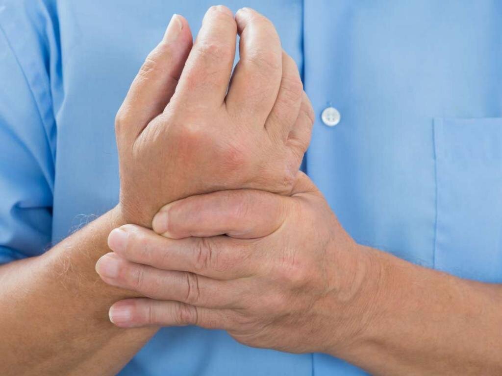Возможные причины онемения рук