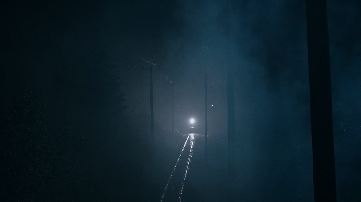 Кадр из сериала - 50 штатов страха (источник: https://quibi.com)