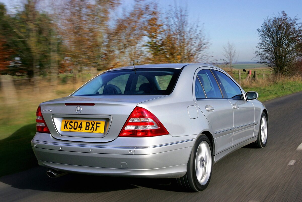 Mercedes Benz w203 зад