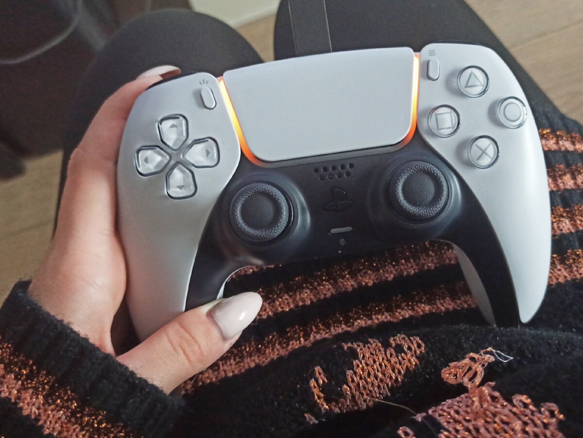 Что входит в комплект Playstation 5 (с фото). Как установить приставку ...