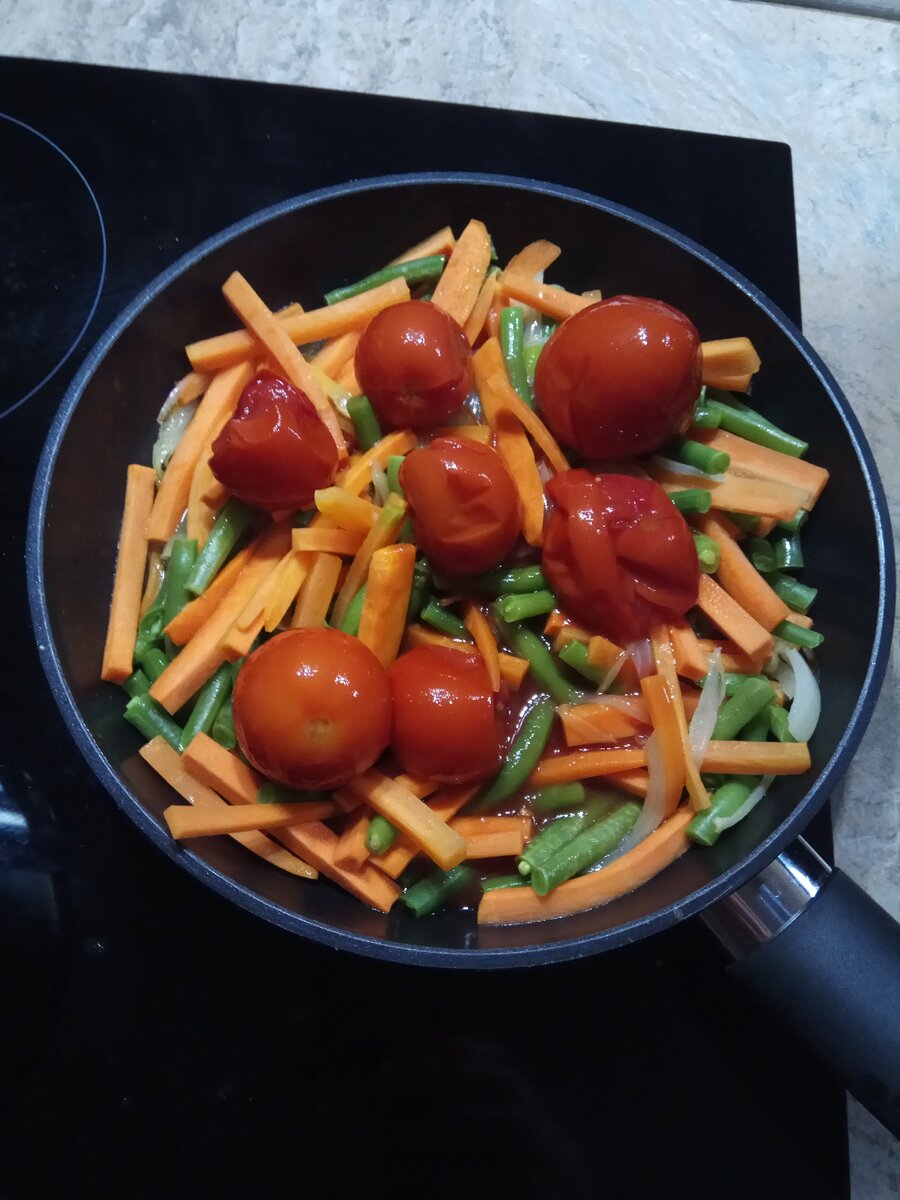 Минтай с пюре из горошка и тушеной стручковой фасолью. | На кухне у  Степаныча | Дзен