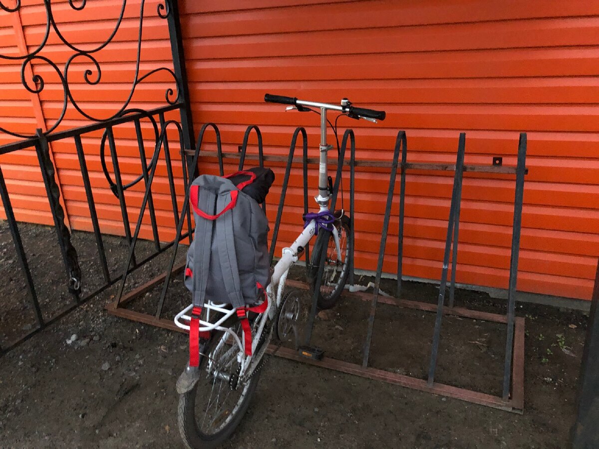 Да и многие весной-летом пересели с общественного транспорта на велосипеды и самокаты. Я, кстати, каждый год с апреля по октябрь так делаю.