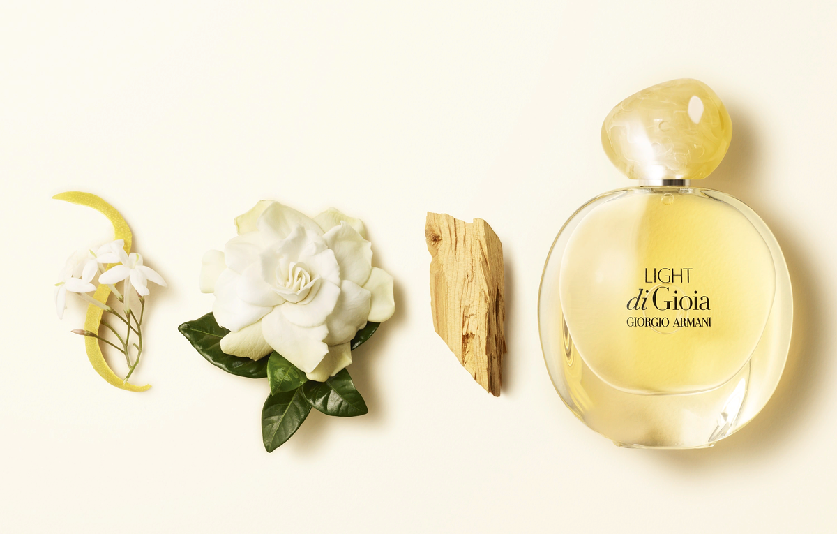 Аромат света. G. Armani Light di Gioia w EDP 30 ml. Armani Light di Gioia 30ml EDP /Ж/. Парфюмерная вода Giorgio Armani "Light di Gioia", 100 ml. Armani Light di Gioia EDP 100 мл.