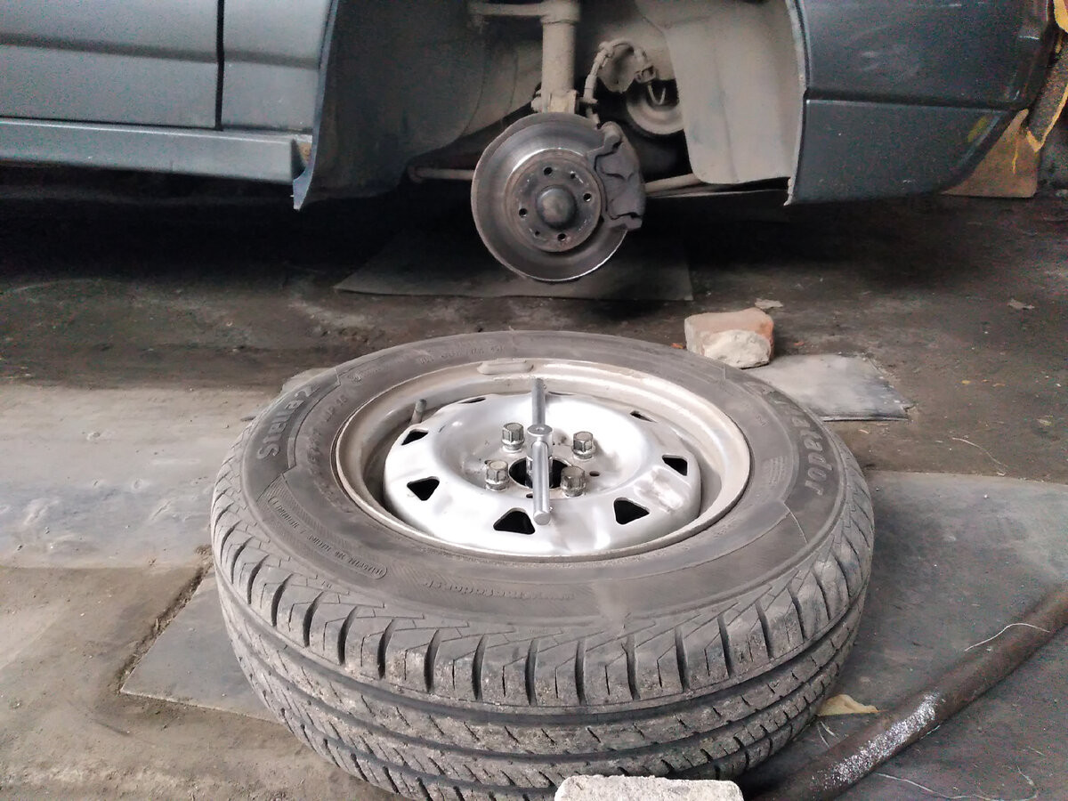 Перекидываю колеса с зада на перед