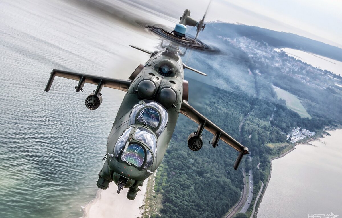 ми-24 над морем