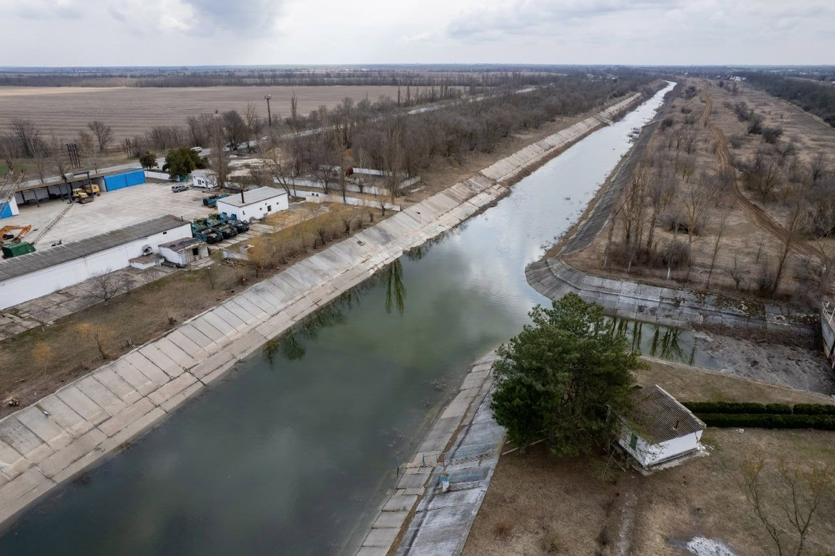 Северо крымский канал река. Северо Крымский канал 2022. Северо Крымский канал вода в Крым. Северо-Крымский канал 1963 год. Крымский канал сейчас.