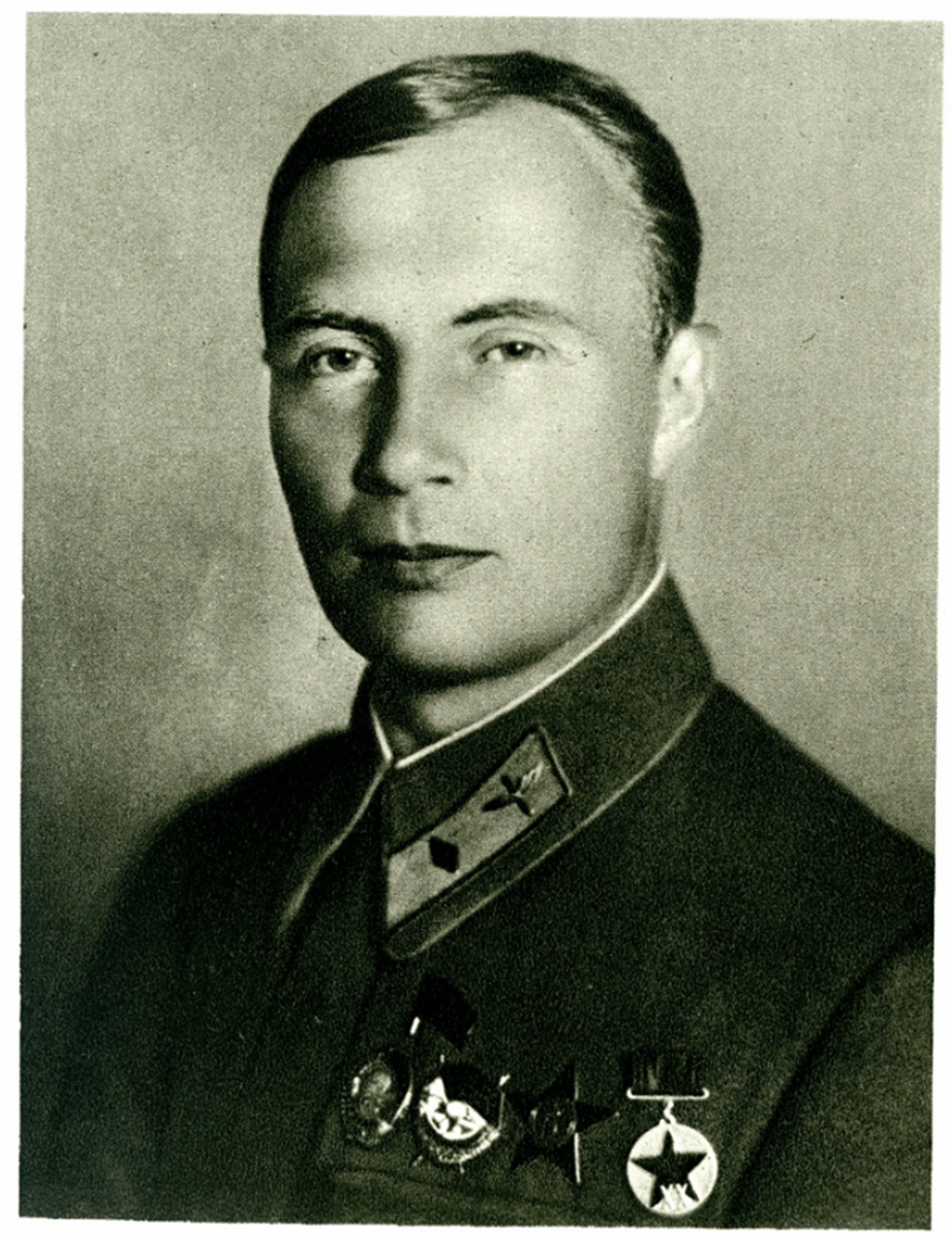 беляков александр васильевич герой советского союза. анатолий миняйло. штурманы генералы. беляков александр васильевич герой советского союза. александр васильевич беляков.