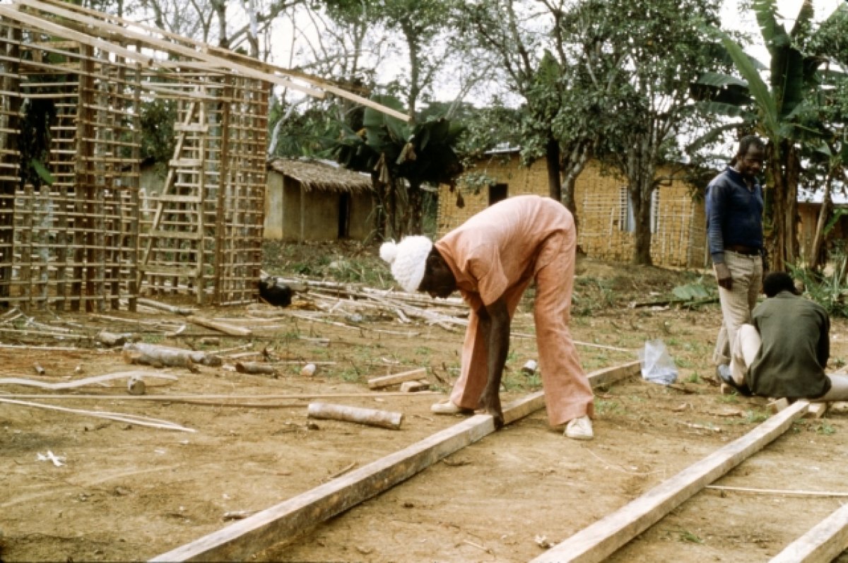    Эксперт Панин: переворот в Габоне произошел из-за внутренних причин