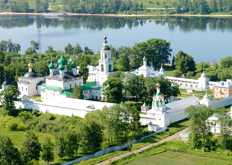 В иллюстративных целях. Свято - Введенский Толгский женский монастырь.