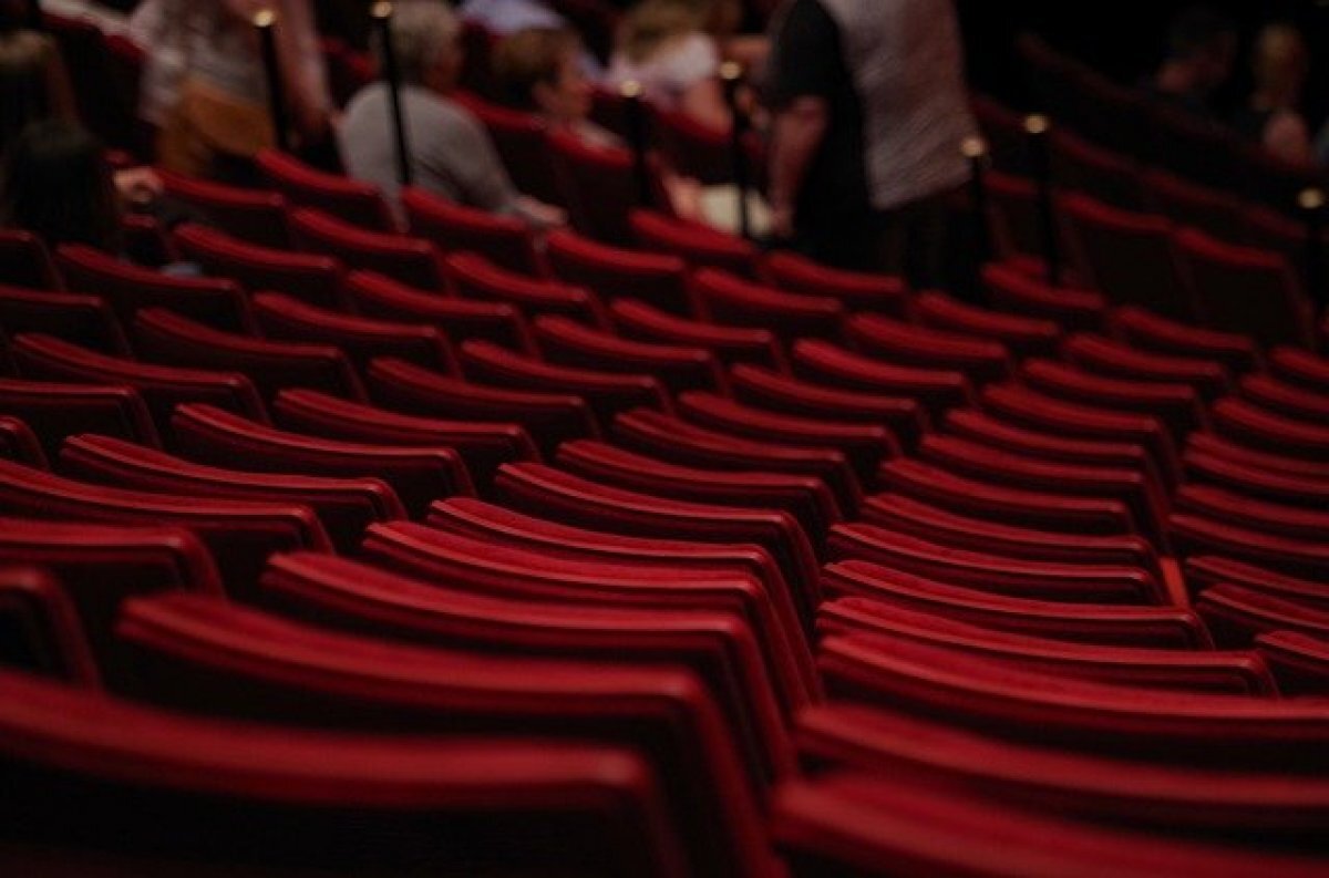    Начинающие театралы проведут для тюменцев показы своих спектаклей
