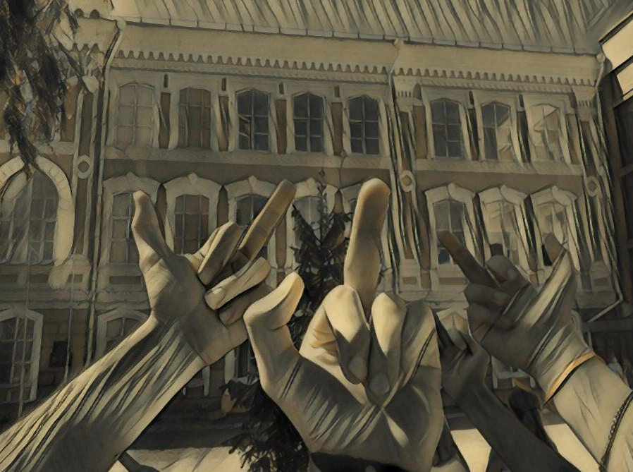 - Давайте дружно скажем спасибо школе!