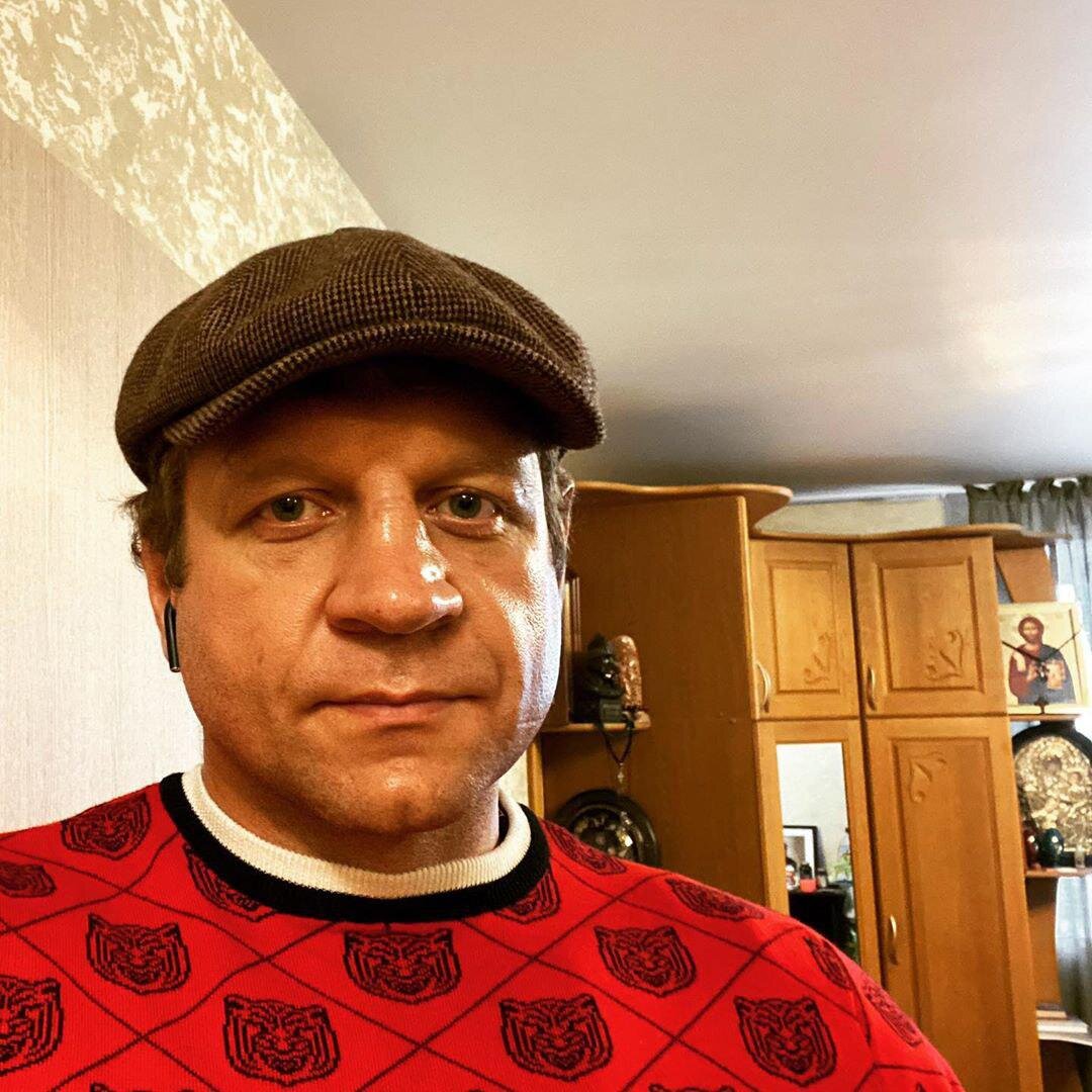 инстаграм Емельяненко