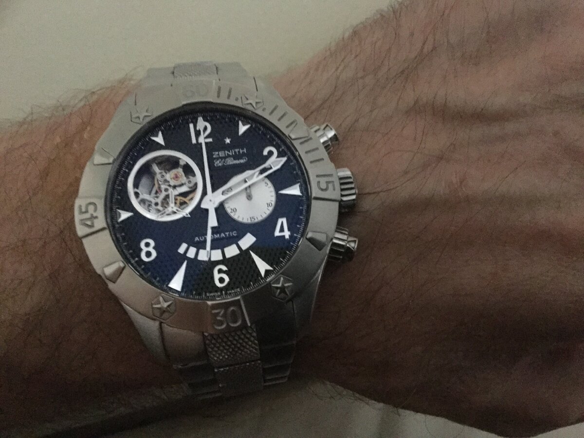 Зенит Дефай, не самые дорогие часы за 700 тысяч рублей.