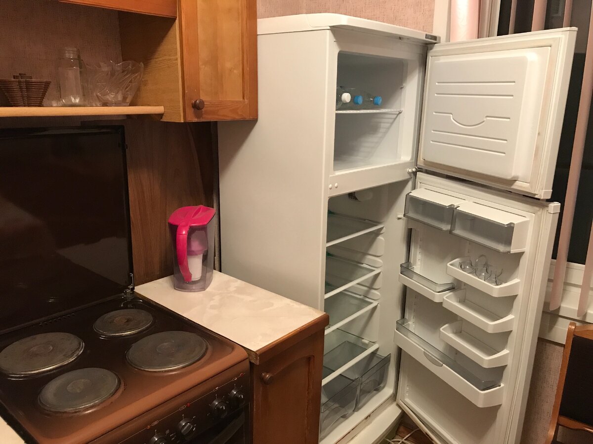 Неубиваемые вещи из Беларуси. Купил 9 лет назад холодильник Атлант. Как он работает сейчас?
