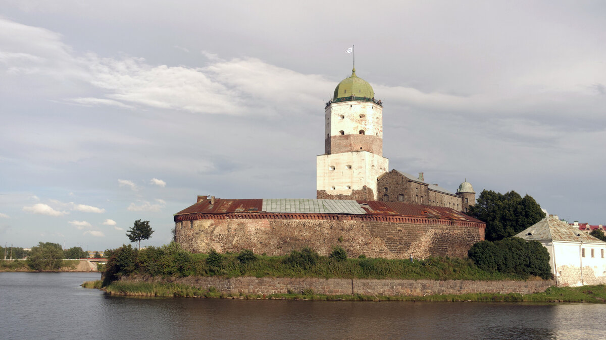 Выборгский замок. XIII век