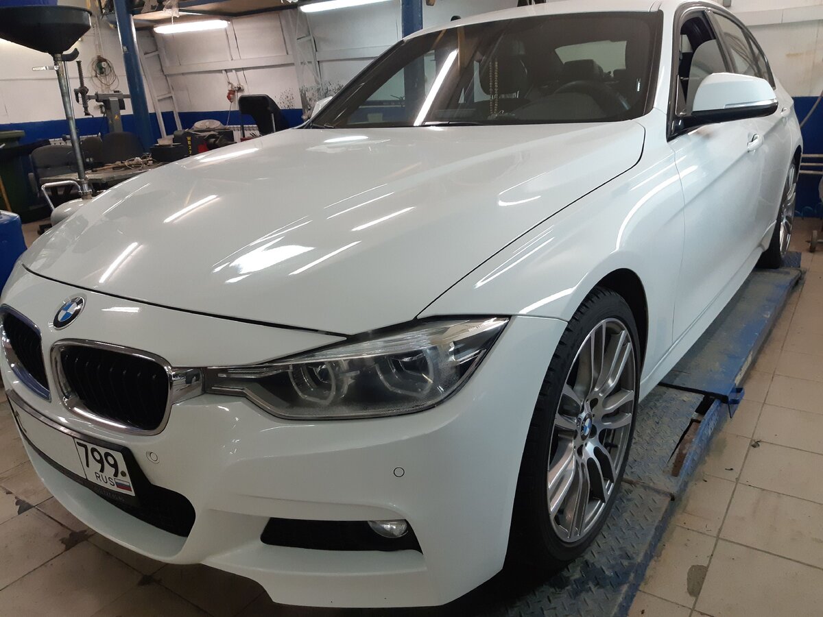 Автомобиль  BMW F-30