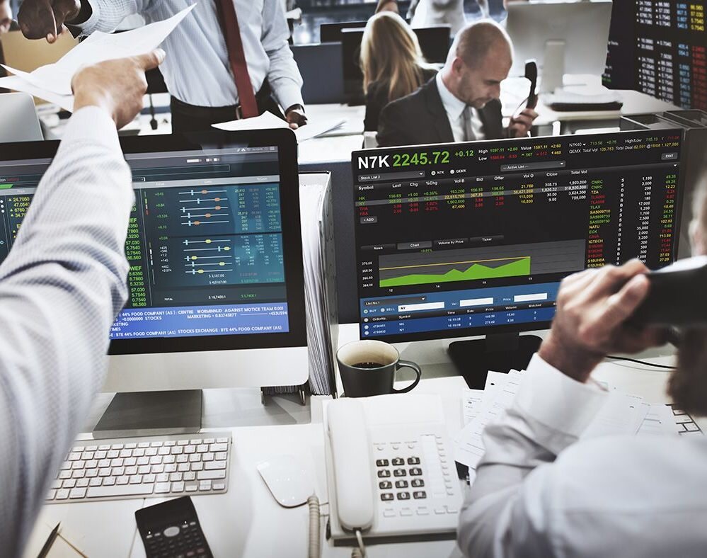 брокер профессия. фото обучение курсы. работник склада. альтерна, таможенный представитель. оказывают брокерские услуги.