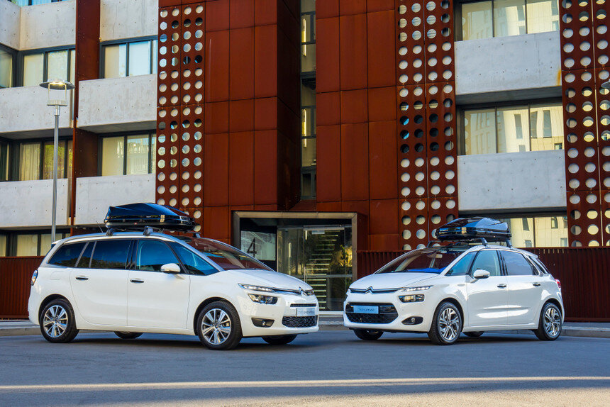 Какое масло лучше заливать в двигатель Citroen C4 Picasso