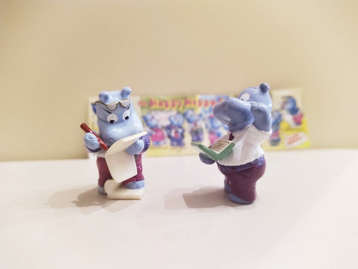 Киндер бегемотики офисные