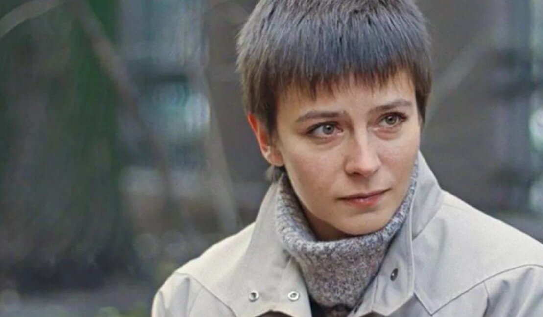 Кадр из фильма «Зимняя вишня»