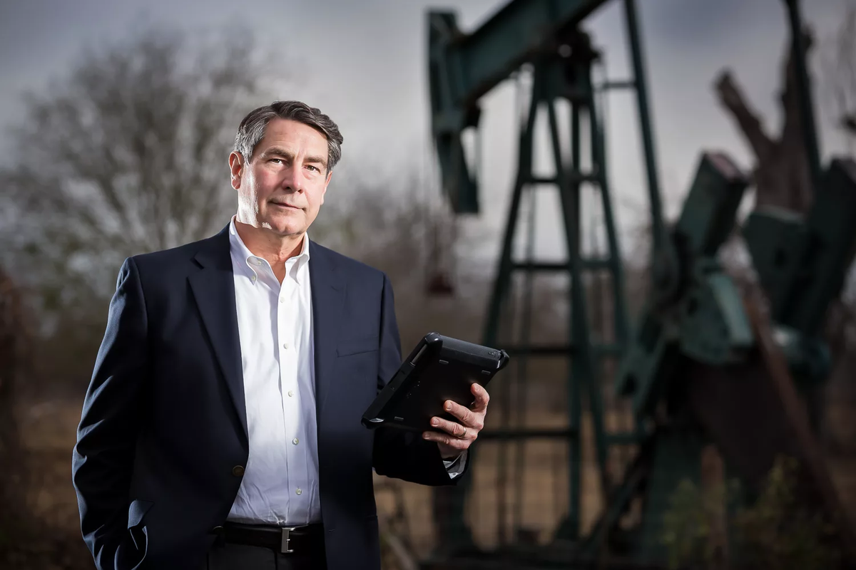 Высказывания об учителях. Какой может быть профессионал. Современный человек. Отличие профессионала от любителя. Современные требования к профессионалу.