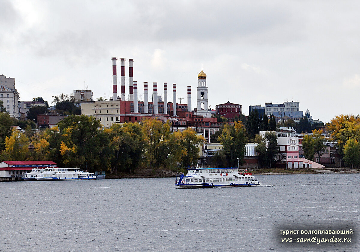 Здесь вид на ГРЭС, когда она остаётся за кормой. Фото 20.09.2019.