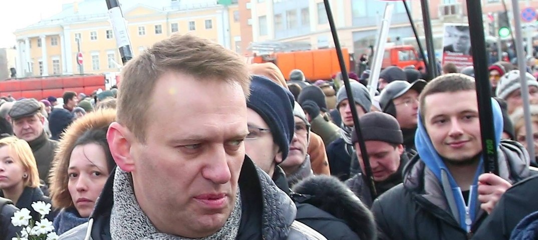 А. Навальный на митинге.