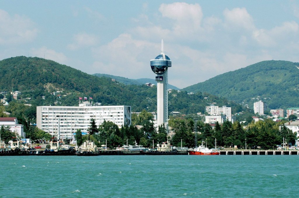 Вид на центр Туапсе