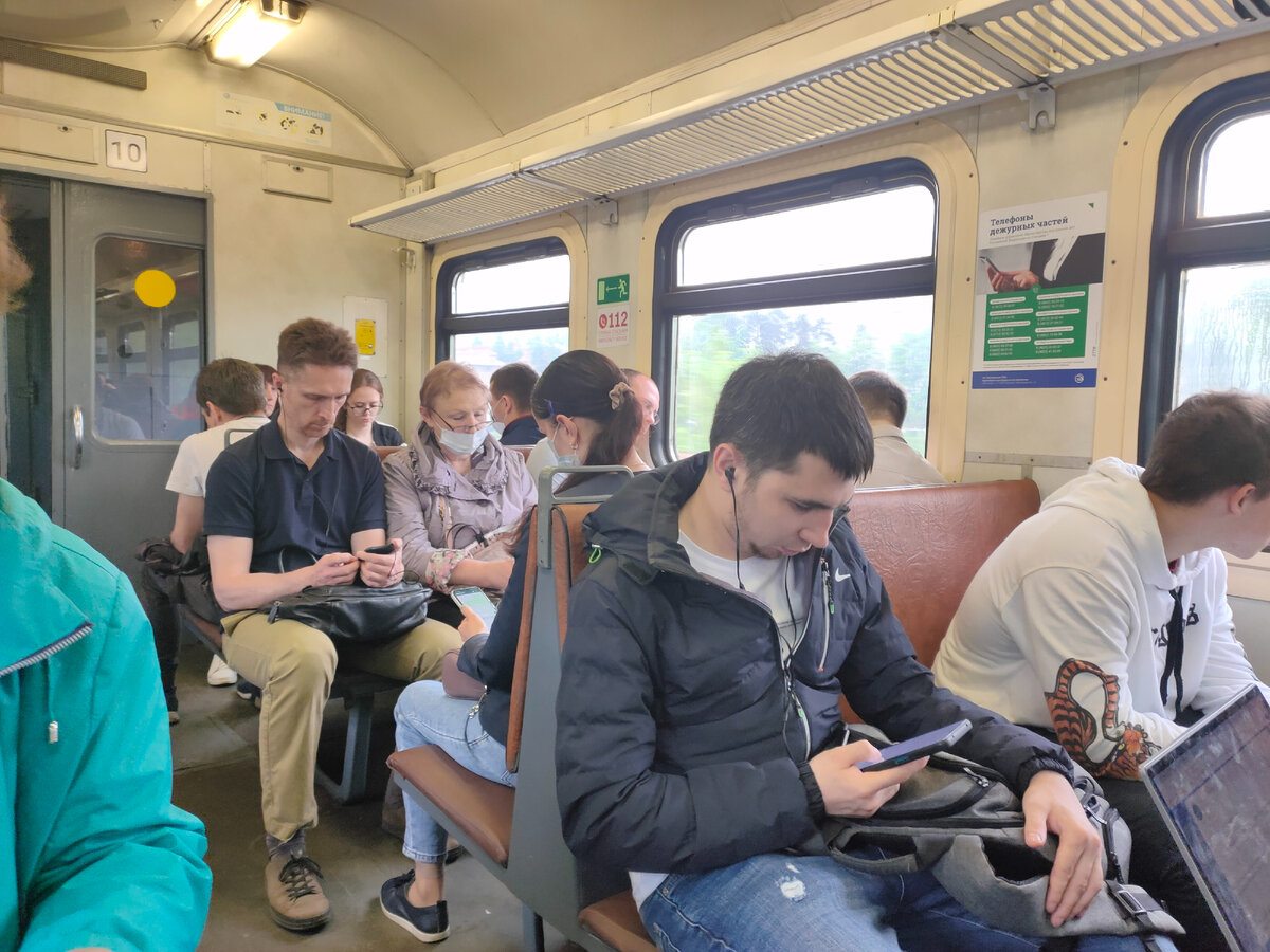 Прелый законопатил все форточки