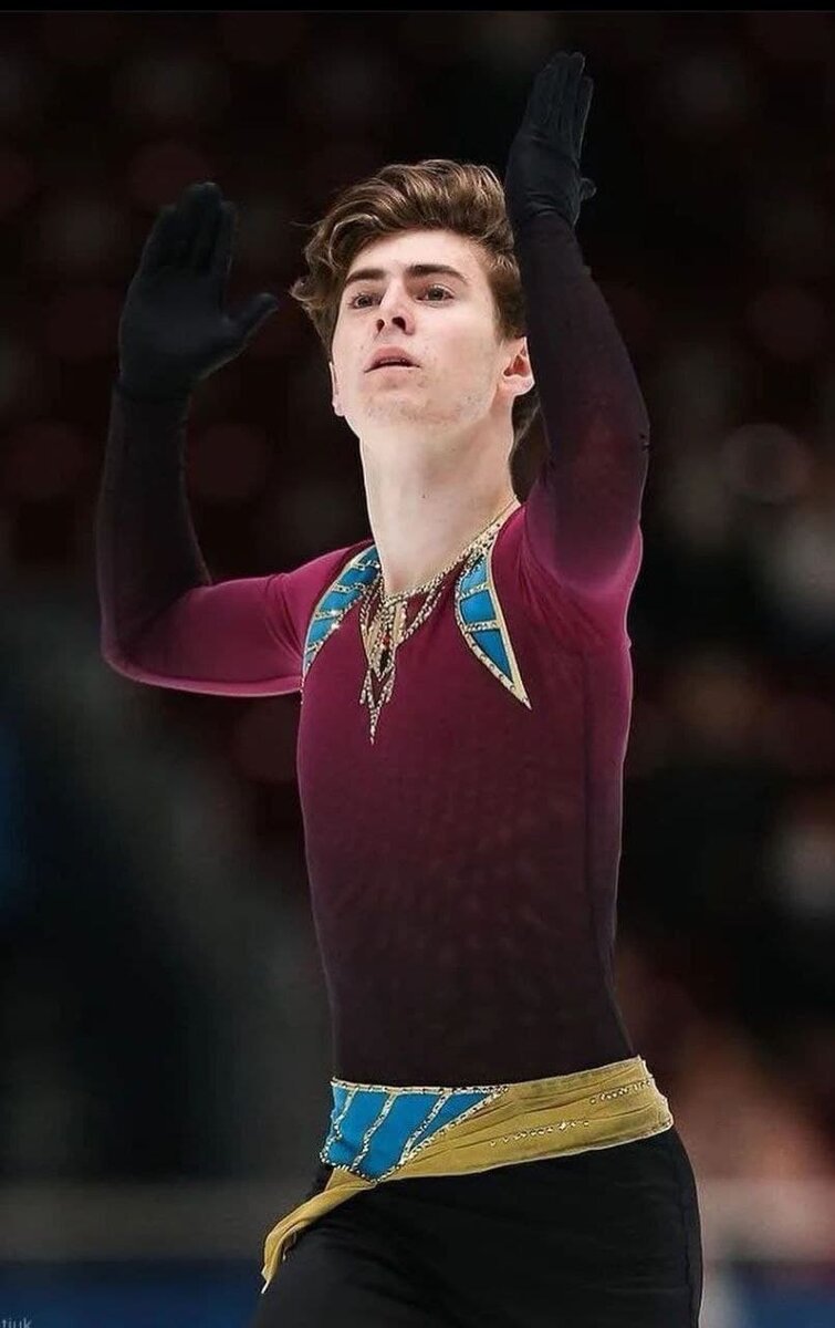 Марк Кондратюк - Олимпийский чемпион в командном соревновании (2022), чемпион Европы (2022), чемпион России (2022)
Андрей Мозалёв - бронзовый призёр чемпионата России (2022)
Евгений Семененко - бронзовый призёр этапа Гран-при Skate Canada (2021), победитель мирового командного чемпионата (2021)